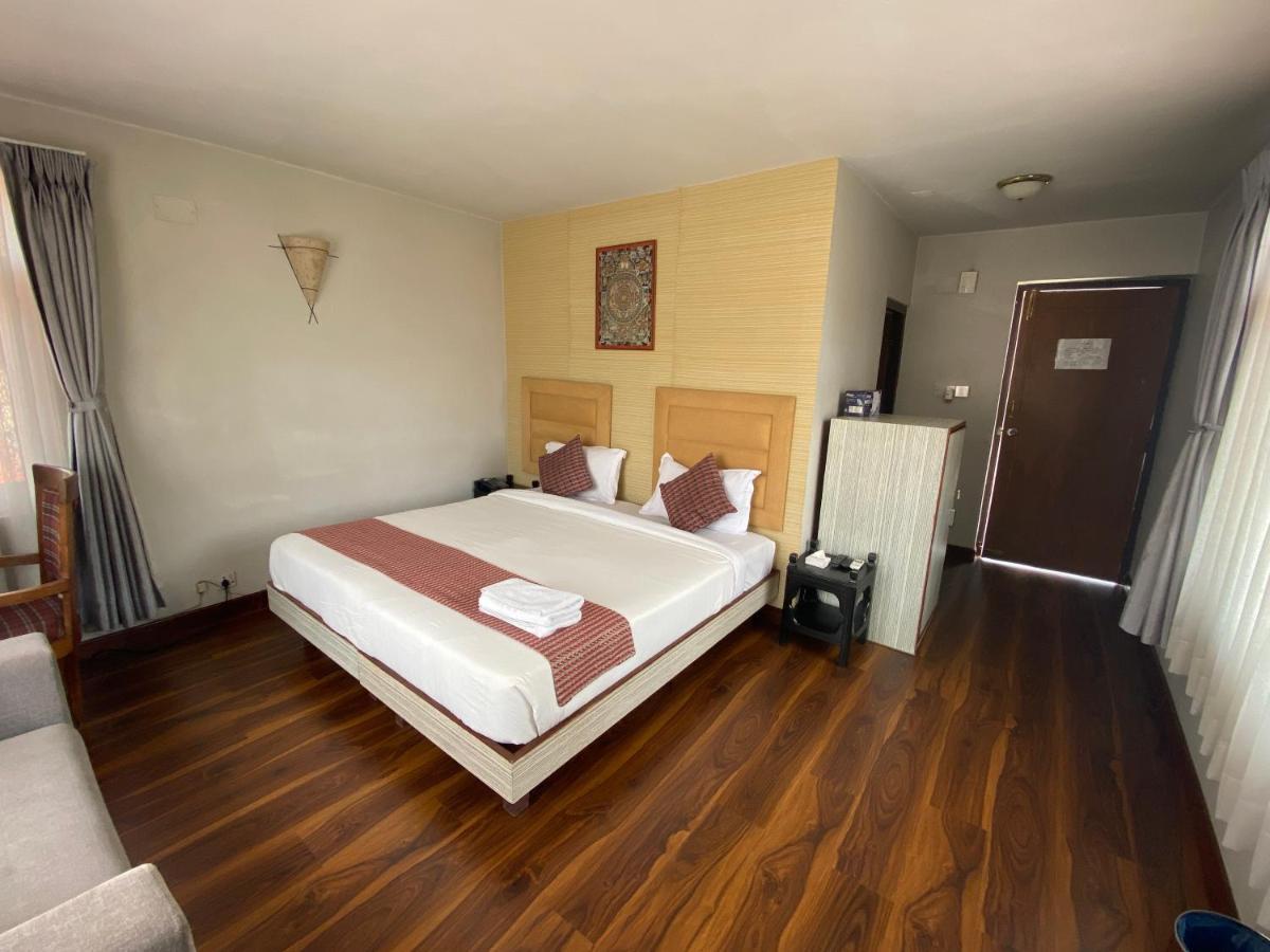 Shaligram Hotel & Spa Lalitpur Zewnętrze zdjęcie